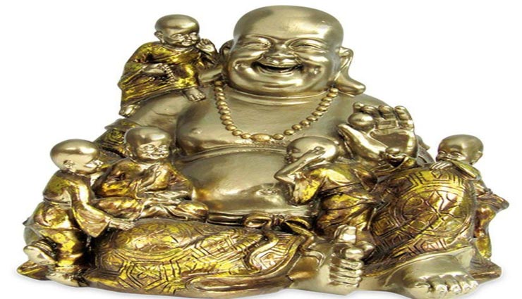 astrology tips,astrology tips in hindi,laughing buddha,types of laughing buddha,fengshui tips,laughing buddha according to condition