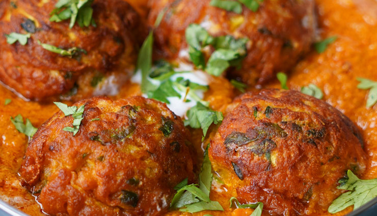 lauki kofta curry recipe,wednesday dinner recipe,healthy dinner ideas,indian curry recipes,bottle gourd kofta recipe,lauki kofta curry preparation,easy dinner recipes,vegetarian curry recipe,homemade curry dishes,flavorful indian recipes,nutritious dinner options,traditional indian cuisine,indian vegetarian dishes,indian dinner recipes