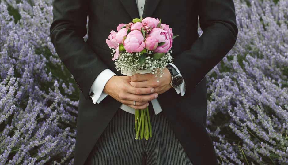 10 Pros and Cons of Lavender Marriages