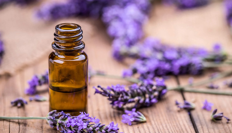 ayurvedic face packs,ayurvedic face packs for glowing skin,skin,face packs,home made face packs,beauty,beauty treatment,home remedies,skin care tips