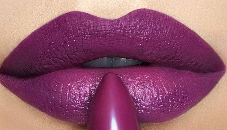 lipstick in monsoon,lipstick design,beauty