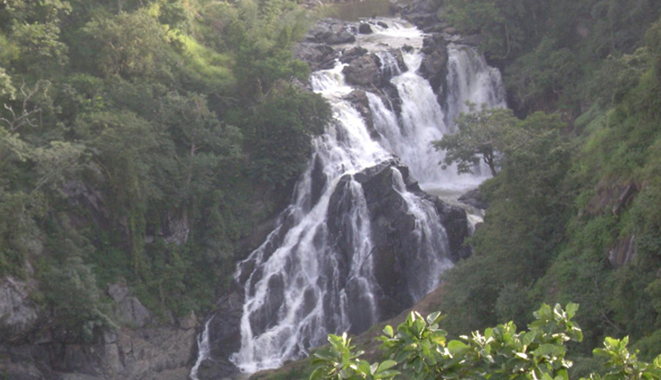 beautiful places near coimbatore,best tourist spots near coimbatore,weekend getaways from coimbatore,hill stations near coimbatore,places to visit near coimbatore within 100 km,scenic destinations near coimbatore,coimbatore travel guide,natural attractions near coimbatore,day trips from coimbatore,top places to explore near coimbatore