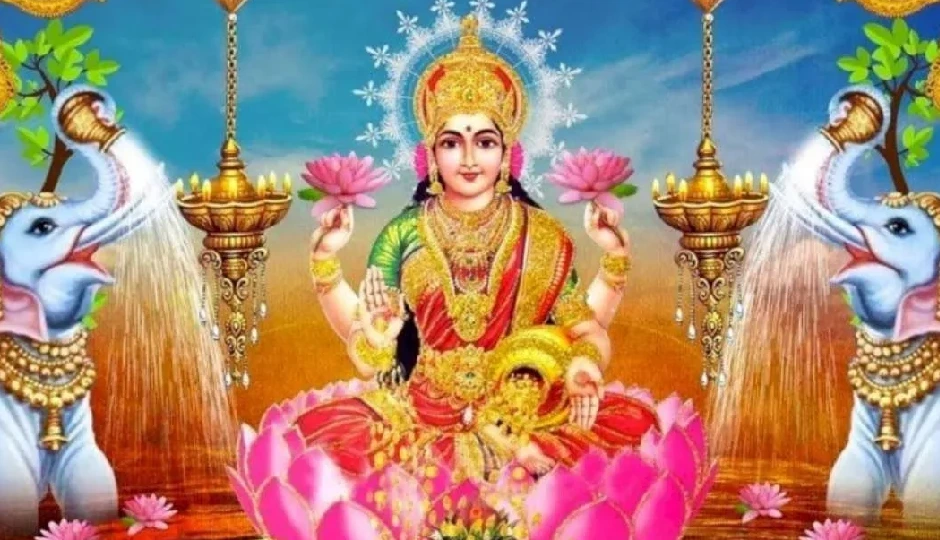 दिवाली से पहले बदल सकती है इन 3 राशियों की किस्मत, शुक्र-चंद्र गोचर से मिलेगा बड़ा लाभ