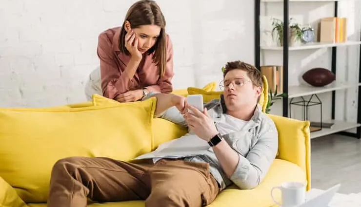 signs of a lazy boyfriend,identifying laziness in a relationship,lazy partner red flags,is he a lazy person?,traits of a lethargic boyfriend,recognizing laziness in a partner,lazy behaviors in relationships,lazy boyfriend vs general laziness,lazy habits in romantic partnerships,lazy partner characteristics