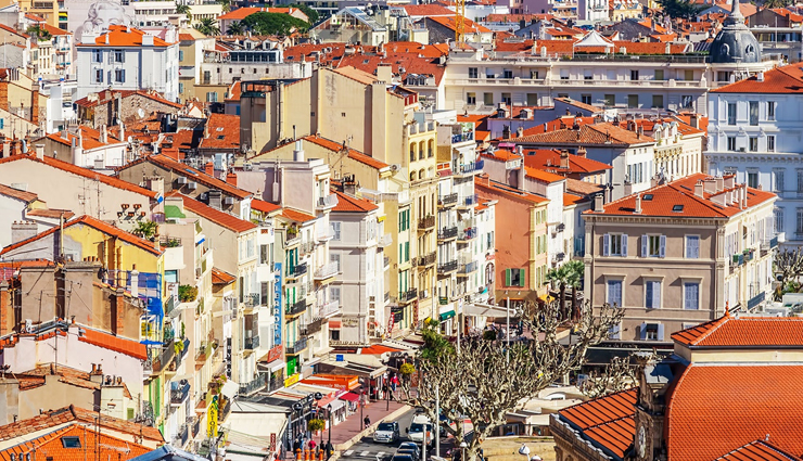 फिल्म महोत्सव के साथ-साथ अपनी प्राकृतिक सुन्दरता के लिए भी प्रसिद्ध है कांस, कुछ दर्शनीय जगह cannes tourist places,french riviera attractions,top tourist spots in cannes,best places to visit in french riviera,cannes sightseeing,beaches in cannes,cultural heritage of french riviera,landmarks in cannes,popular tourist destinations in french riviera,explore cannes and french riviera