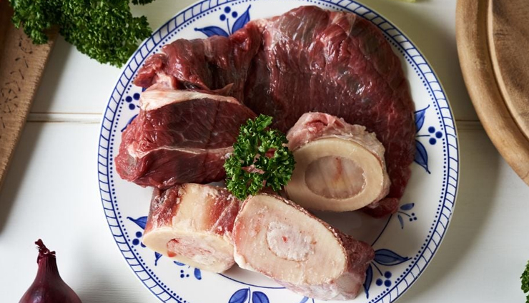 uric acid-reducing foods,foods to lower uric acid levels,healthy diet for reducing uric acid,uric acid-friendly foods,natural remedies for high uric acid,uric acid-lowering diet,foods that reduce uric acid in the body,uric acid management through diet,nutritious foods to lower uric acid levels,incorporating uric acid-reducing foods into your meals