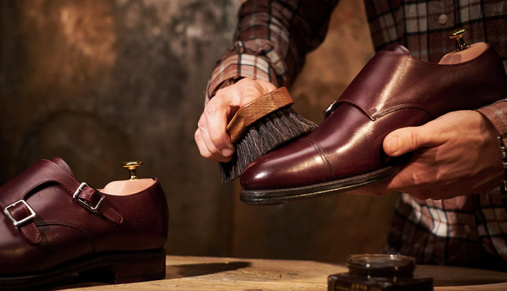 leather shoes,leather shoes care tips,shoes care tips,shoes polishing tips