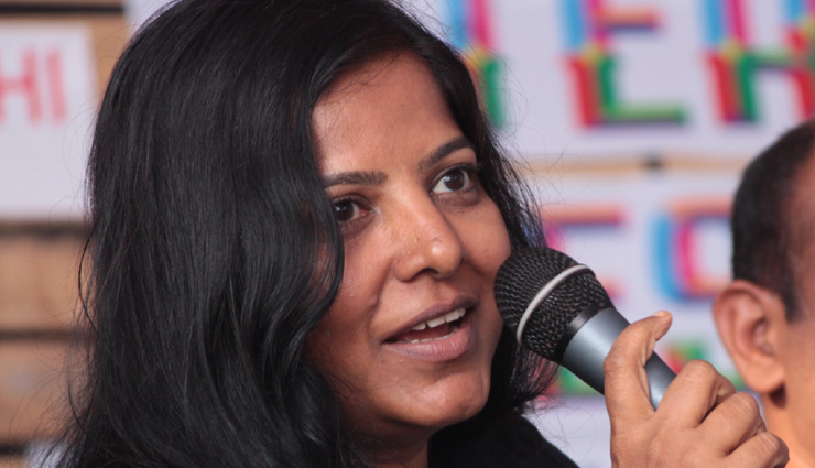 काली पोस्टर विवाद: डायरेक्टर लीना का नया ट्वीट, अब 'शिव-पार्वती' को दिखाया सिगरेट पीते हुए