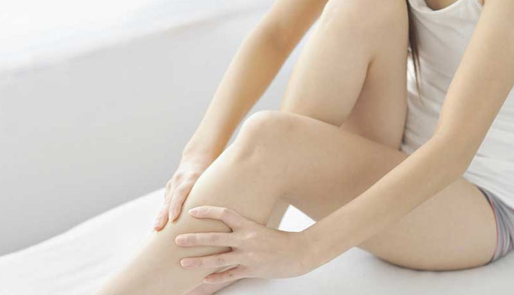 बारिश के दिनों में रहती है पैरों में दर्द की समस्या, इन उपायों की मदद से पाए राहत