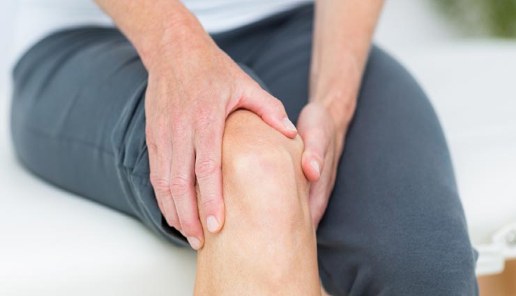 रोज होने वाले पैरों के दर्द से हो चुके है परेशान, इन उपायों की मदद से पाए राहत