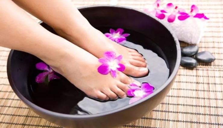 इस तरह रखें हाथ-पैर की खूबसूरती का ख्याल, बढ़ेगा आपका आकर्षण