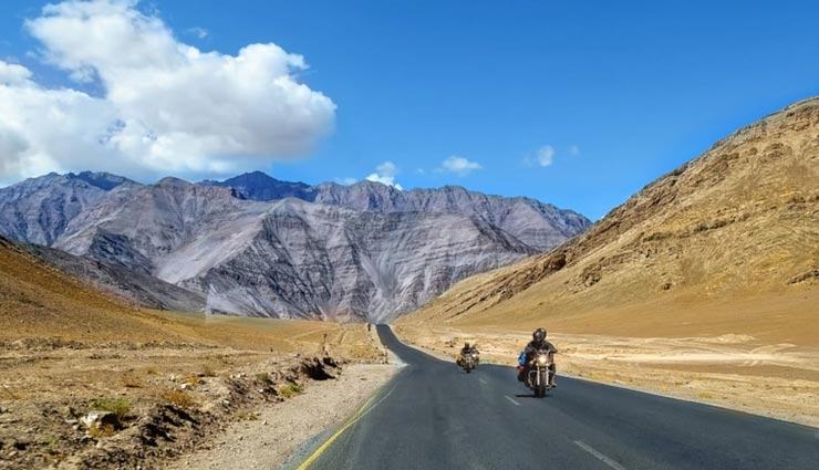 tourist places,indian tourist places,monsoon tourist places,best rainy days tourist places