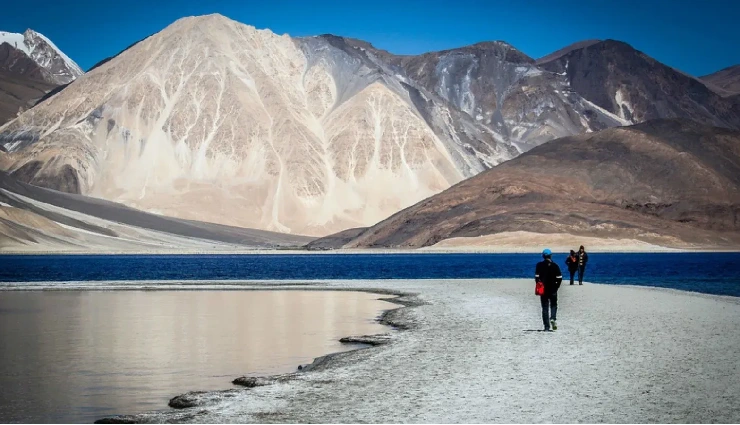 10 Beautiful Places To Visit in Ladakh