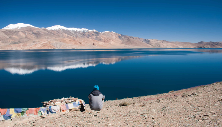 leh ladakh tourist attractions,beautiful places in leh ladakh,must-visit spots in ladakh,scenic destinations leh ladakh,nubra valley exploration,pangong lake beauty,leh ladakh monasteries,magnetic hill wonders,adventure in ladakh,spiritual retreats leh ladakh