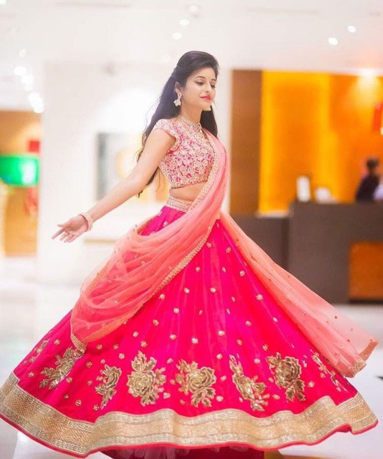 latest trending dress,trending dresses for festival,fashion tips