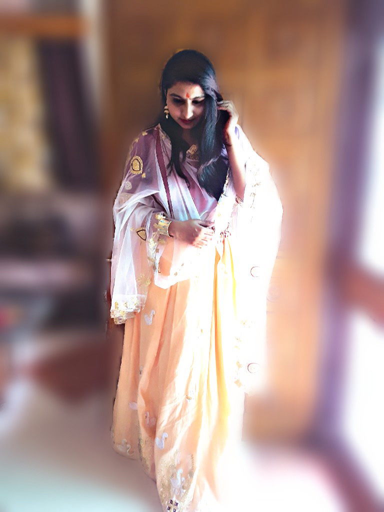 summer weddings fashion tips,pastel color lehenga,lehenga tips,fashion tips for color combination,latest wedding fashion tips