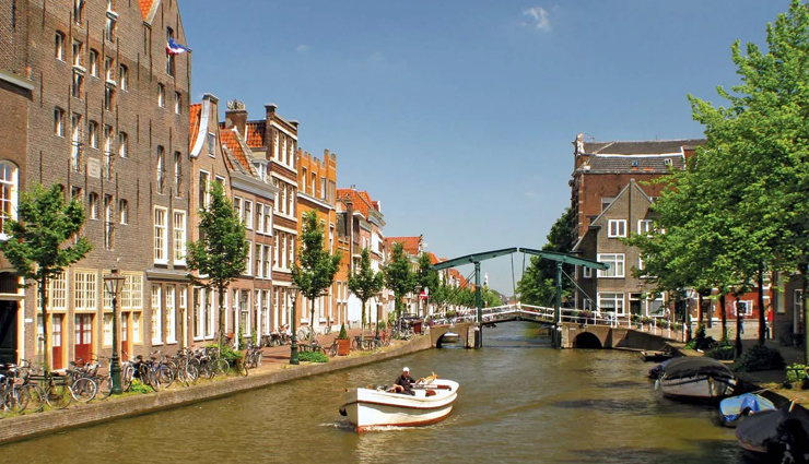 tourist destinations in the netherlands,must-see places in the netherlands,top tourist attractions netherlands,best places to visit in the netherlands,netherlands travel highlights,famous landmarks in the netherlands,dutch tourist spots,explore the netherlands,hidden gems in the netherlands,netherlands travel guide