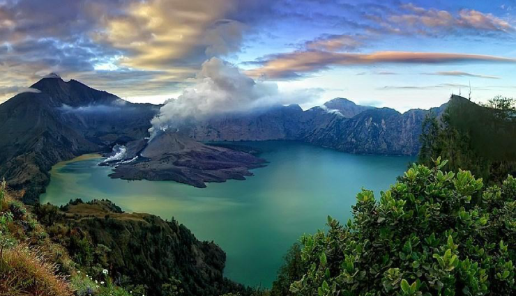 indonesia tourist attractions,must-see places indonesia,indonesia travel destinations,top tourist spots in indonesia,indonesia iconic landmarks,famous attractions in indonesia,indonesia sightseeing highlights,indonesia places of interest,visiting indonesia landmarks,explore indonesia attractions,indonesia travel spots,indonesia famous landmarks,indonesia tourist hotspots,indonesia iconic sights,best places to visit in indonesia,indonesia sightseeing destinations,hidden gems in indonesia,indonesia cultural attractions,indonesia natural wonders,indonesia historical sites