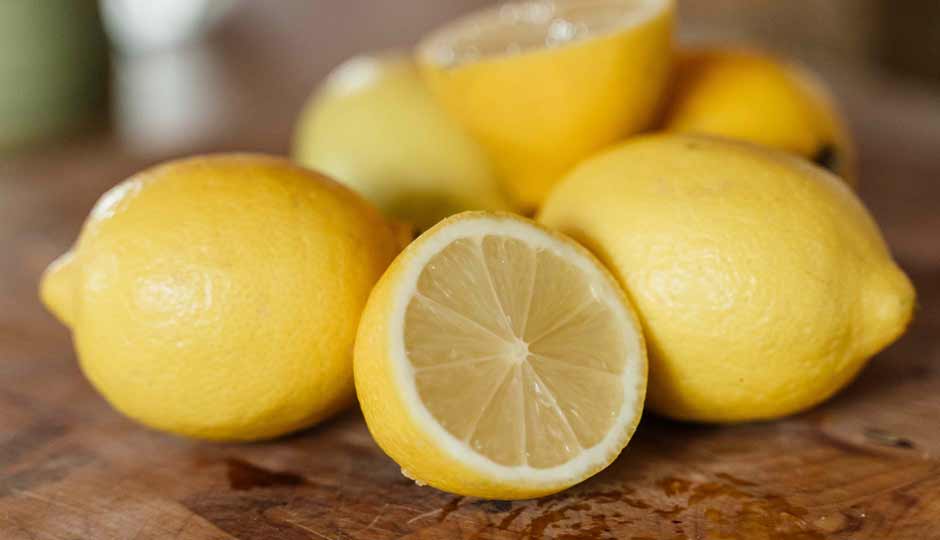 14 Amazing Benefits of Lemon for Skin and Hair