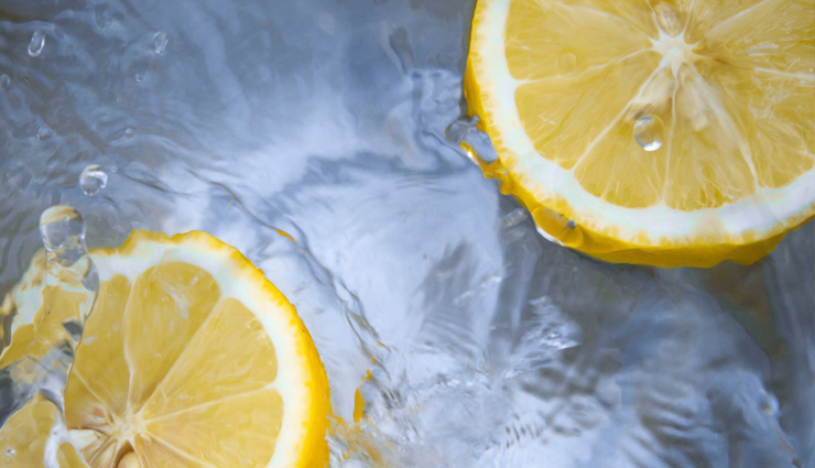 cracked heels,cure cracked heels,home remedies to cure cracked heels,legs beauty,heels beauty,beauty tips,beauty news,beauty hacks,simple beauty tips