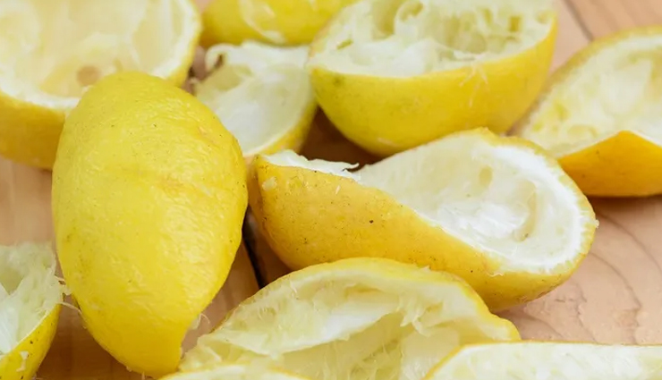 नींबू से दांतों की सफाई, सफेद और चमकदार दांत पाने के लिए अपनाएं ये असरदार तरीके cleaning teeth with lemon,white teeth tips,shiny teeth methods,lemon for teeth whitening,natural teeth whitening,effective teeth cleaning,lemon for shiny teeth,teeth whitening home remedies,lemon for teeth cleaning,achieve white teeth naturally