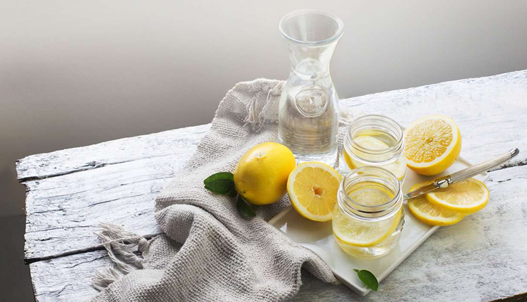 5 Proven Health Benefits of Drinking Lemon Water