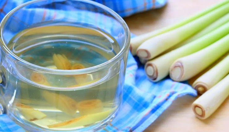 5 Benefits of Drinking Lemongrass Tea During Summer