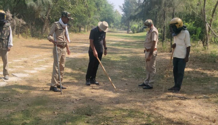 दहशत / ग्रेटर नोएडा में तेंदुए की चहलकदमी, लोगों को सचेत रहने की हिदायत leopard,ntpc plant,greater noida,uttar pradesh,news