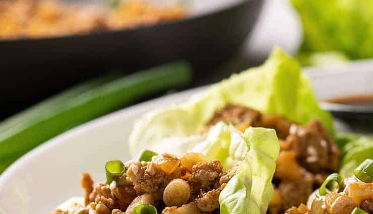 fried black bean chicken lettuce cups,chicken lettuce cups recipe,easy recipes,hunger struck,food
