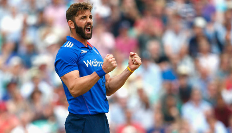 top 5 bowlers,best bowlers,international cricket,bowlers who took highest wickets