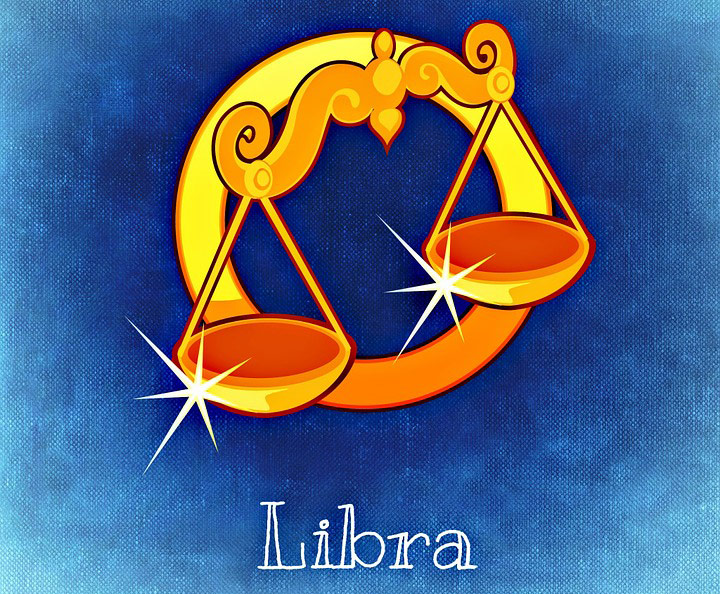 kiss according to sunsign,sunsign astrology,kissing skills according to sunn sign,astrology tips