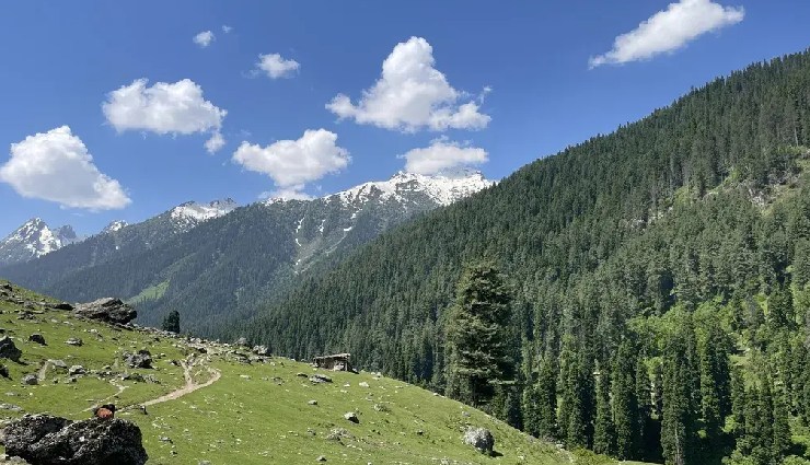 pahalgam tourist places,best places to visit in pahalgam,pahalgam sightseeing,pahalgam travel guide,betaab valley,aru valley,sheshnag lake,tulian lake,kolahoi glacier trek,pahalgam golf course,mamleshwar temple,chandanwari,avantipur temple,sinthan top,things to do in pahalgam