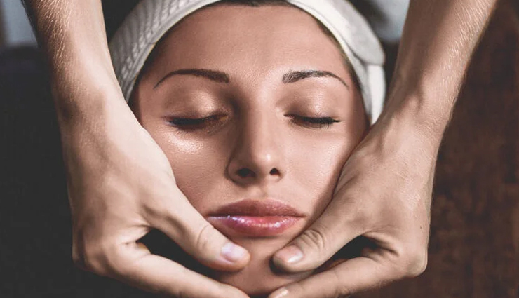 देना चाहते हैं अपने चेहरे को सही शेप, दिनचर्या में शामिल करें ये एक्स्सरसाइज face exercise,facial muscles,facial toning,jawline exercise,cheekbone exercise,facial contouring,facial yoga,facial symmetry,facial fitness,double chin exercise,facial exercises for a chiseled look,facial rejuvenation,natural face lift,non-surgical face lift,facial sculpting