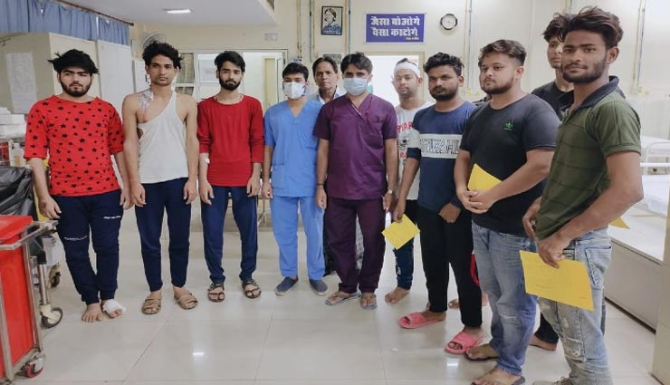 जयपुर : आमेर में बिजली गिरने से घायल हुए 11 लोग SMS में थे भर्ती, 9 को मिली छुट्‌टी, 2 का इलाज जारी