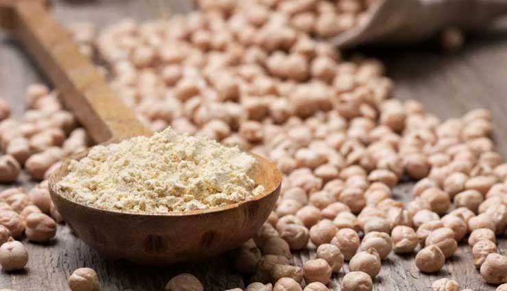 lemon juice,turmeric,tomatoes,papaya,chickpea flour,home remedies,home remedies to lighten face hair,facial hair tips,skin care tips,beauty tips