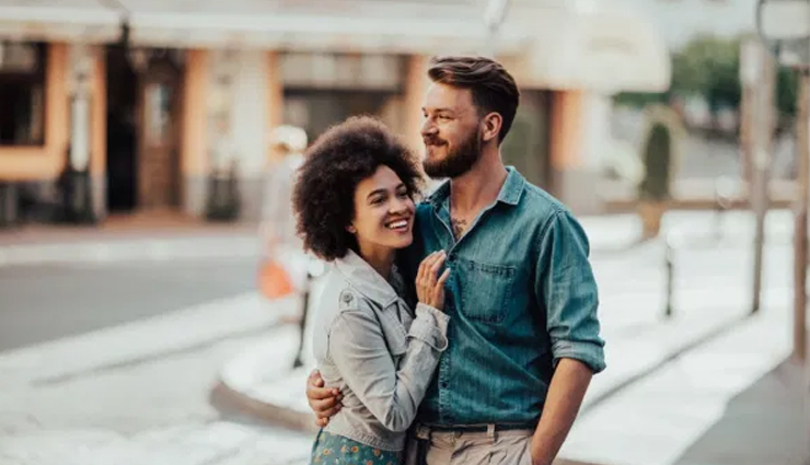 ways to get a guy to like you again,relationship tips,couple tips,dating tips