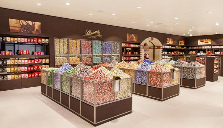 weird news,weird place,weird museum,chocolate museum,lindt home of chocolate