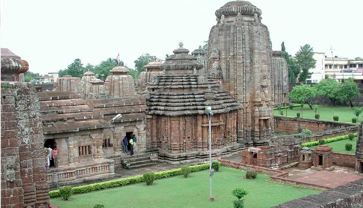 bubaneshwar,lingaraj temple,parsurameswar temple,mukteswara temple,vaital deul temple,raja rani temple,holidays,travel