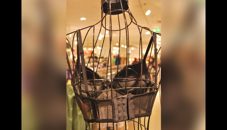 Delhi Gets Its First Lingerie Vending Machine