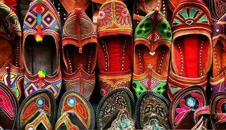 markets of mumbai for shopping,holidays,travel