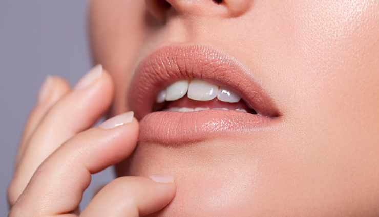 Natural Remedies To Help You Get Rid of Lip Pigmentation