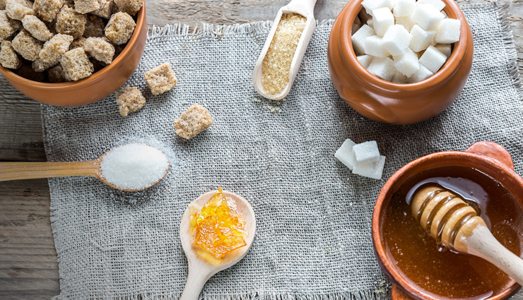 diy lip scrub,homemade lip scrub,best lip scrub for summer,natural lip exfoliator,how to make lip scrub at home,sugar lip scrub recipe,diy exfoliating lip scrub,soft lips home remedy,summer lip care,diy beauty tips for lips