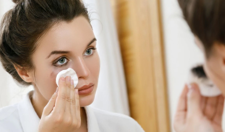 these home remedies are effective in enhancing the beauty of lips must try them,beauty tips,beauty hacks