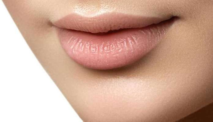 lips dryness,tips to remove lips dryness,skin care,skin care tips,winter care tips,beauty,simple beauty tips