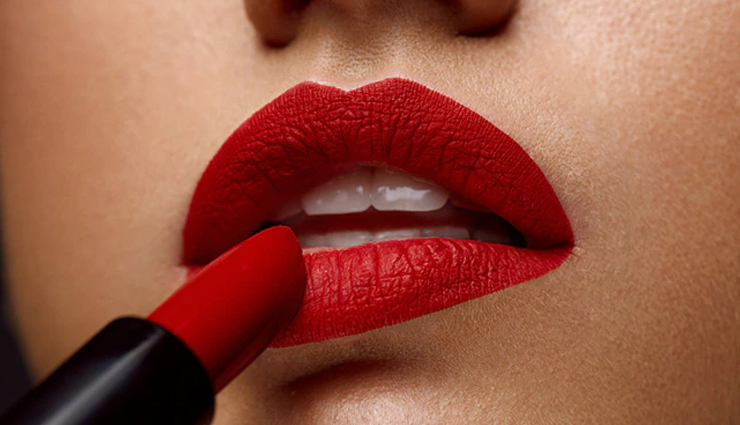 lipstick,beauty tips,tips to apply lipstick on lips,lips care tips,lips care ,लिपस्टिक,लिपस्टिक लगाने का सही तरीका
