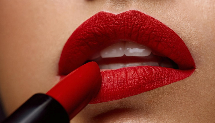 lipstick tricks to get perfect pout,lipstick tricks,lip liner,lipstick for beauty,beauty,beauty tips