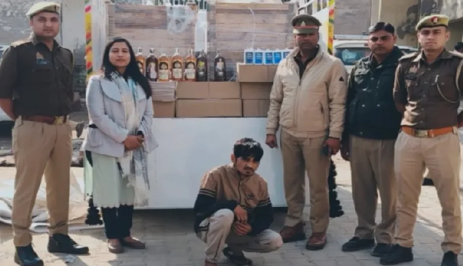 मोटर पार्ट्स की आड़ में चल रही शराब तस्करी, पंजाब से लाकर दूसरे राज्यों में सप्लाई