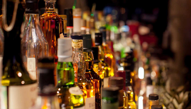 नए साल के जश्न में नोएडा में लोग पी गए 9 करोड़ रुपए की शराब, पिछले साल के मुकाबले 23% की बढ़ोतरी