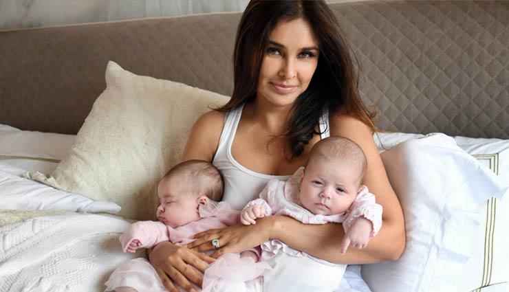 46 साल की उम्र में सोरोगेसी से जुड़वा बेटियों की मां बनीं लीज़ा रे, कैंसर से जीत चुकी हैं जंग 