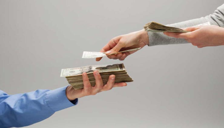 लम्बे समय से अटका पड़ा हैं आपका उधार दिया हुआ पैसा, इन तरीकों से पाएं इसे वापस